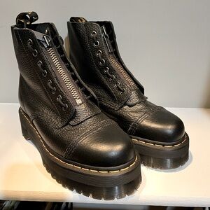 Dr. Martens Sinclair Boots - Only worn twice!